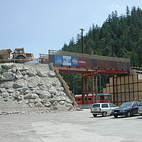 Estribo de puente de carretera de construcción temporal