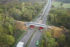 Soluciones innovadoras para puentes: Sistema de paneles Fortrac para la construcción rápida de muros