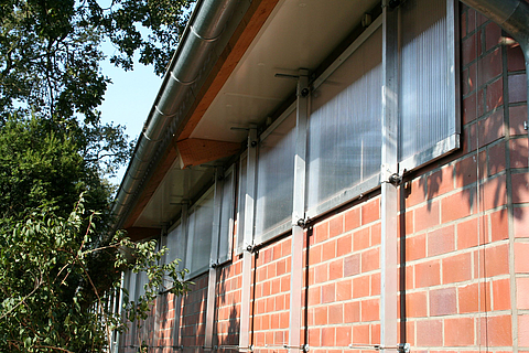 Lifting window as ventilation system at the indoor riding arena